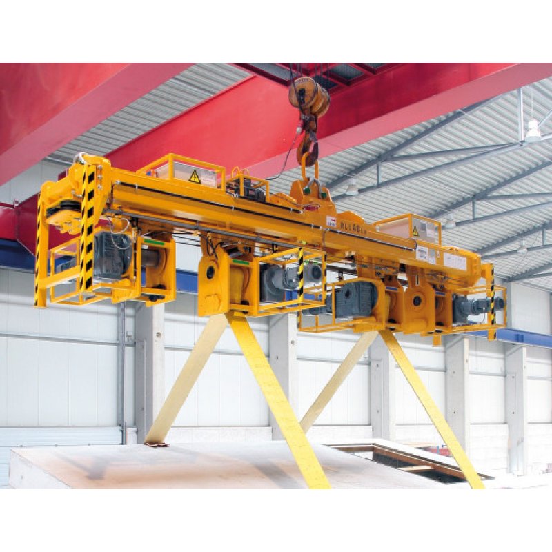 Overhead crane with load turning device